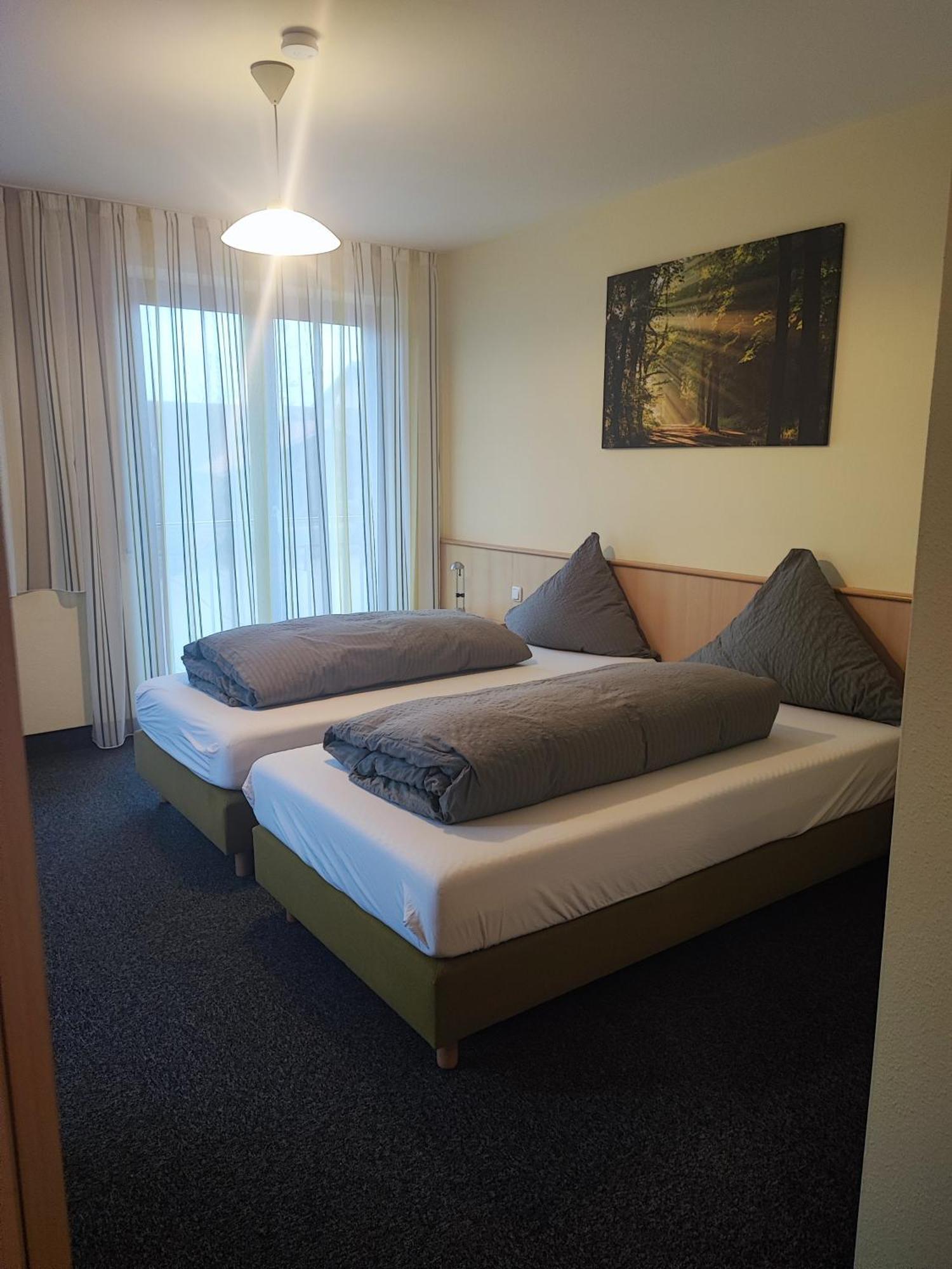 Wirtshaus Zur Bina Hotel Vilsbiburg Kültér fotó