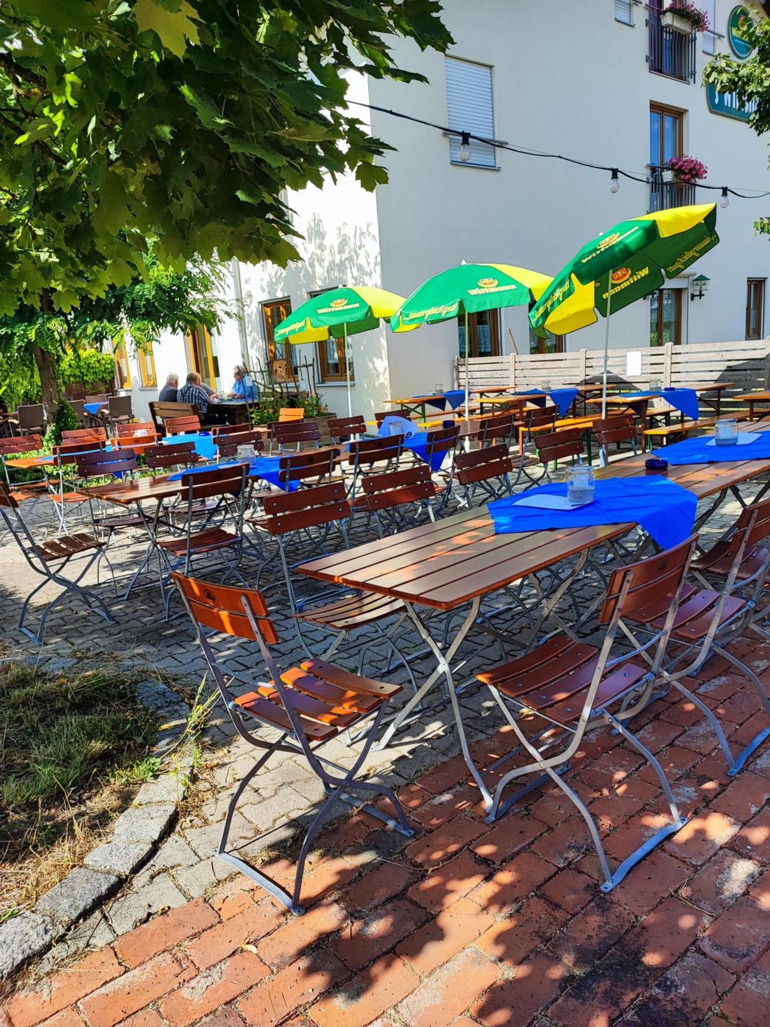 Wirtshaus Zur Bina Hotel Vilsbiburg Kültér fotó